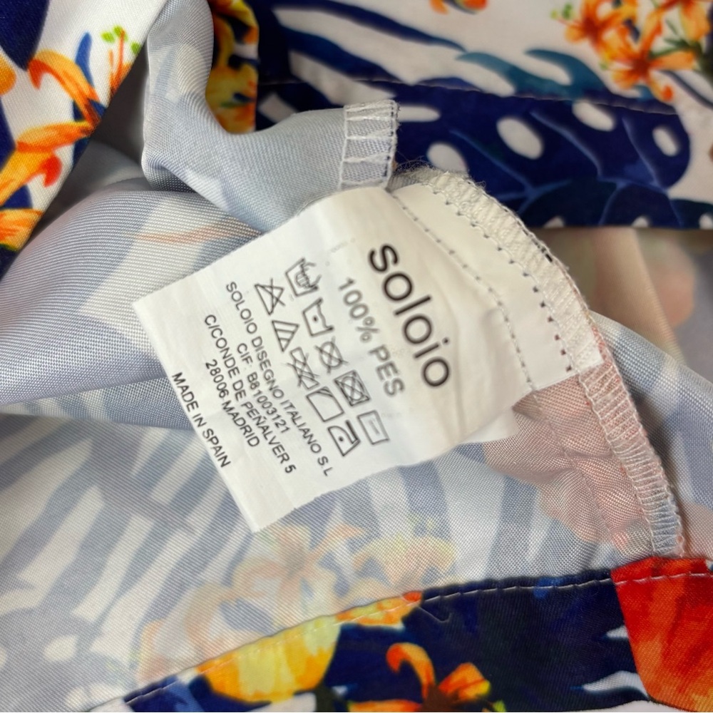 SOLOiO Weekend Tropical Floral Swim Trunks 4” Beach Board Shorts Spain Size LG - Picture 4 of 13